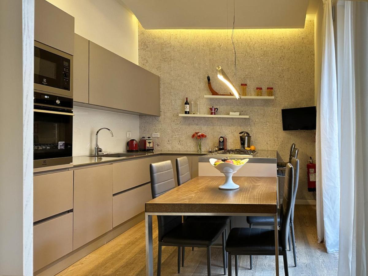 Arcasuite Tritone Luxury Roma Exterior foto